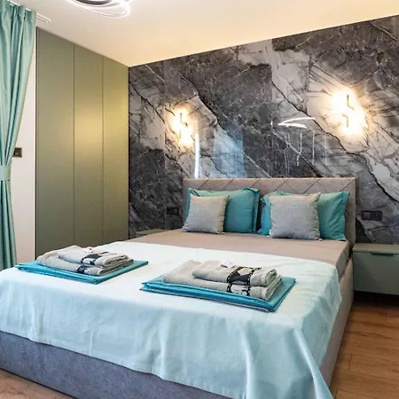 Lazur Delight 2 Апартаменты