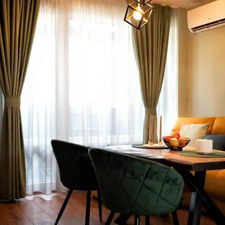 Апартамент Lazur Delight 2
